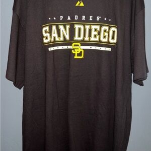 NEW XL UNISEX SAN DIEGO PADRES LEGACY GRAPHIC TEE